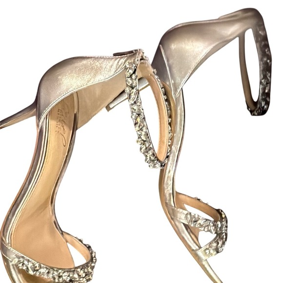 Badgley Mischka Silver Embellished Strappy Heeled Sandals Women's Size 8.5 - Picture 4 of 10